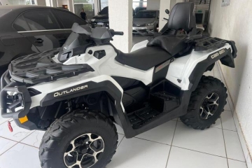 can-am Outlander MAX L.1000 4X4 Quadr.