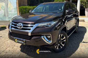 HILUX SW4
